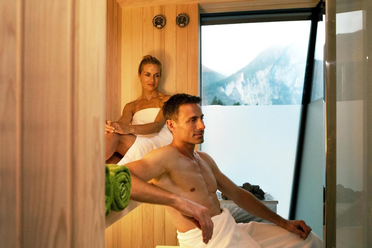 Treelodgy, The Tree House Hotel Riva del Garda Luaran gambar